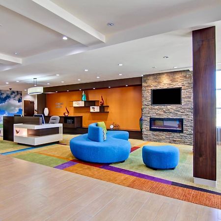 Fairfield Inn & Suites By Marriott Камлупс Экстерьер фото